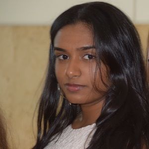Meet your Posher, Adhya